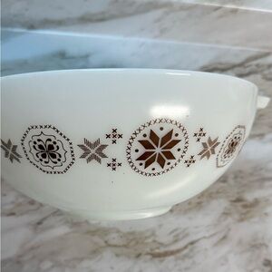 Pyrex Vintage Town & Country Large 4qt Mixing Bowl #444 Brown White Cinderella